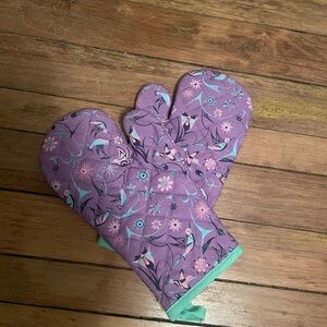 Purple Floral Oven Mitts